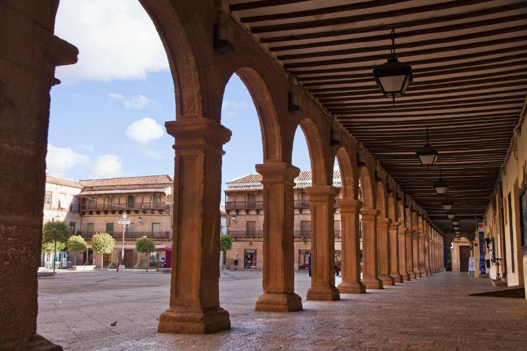 Hotel La Casona del Abuelo Parra Villanueva De Los Infantes Exterior foto